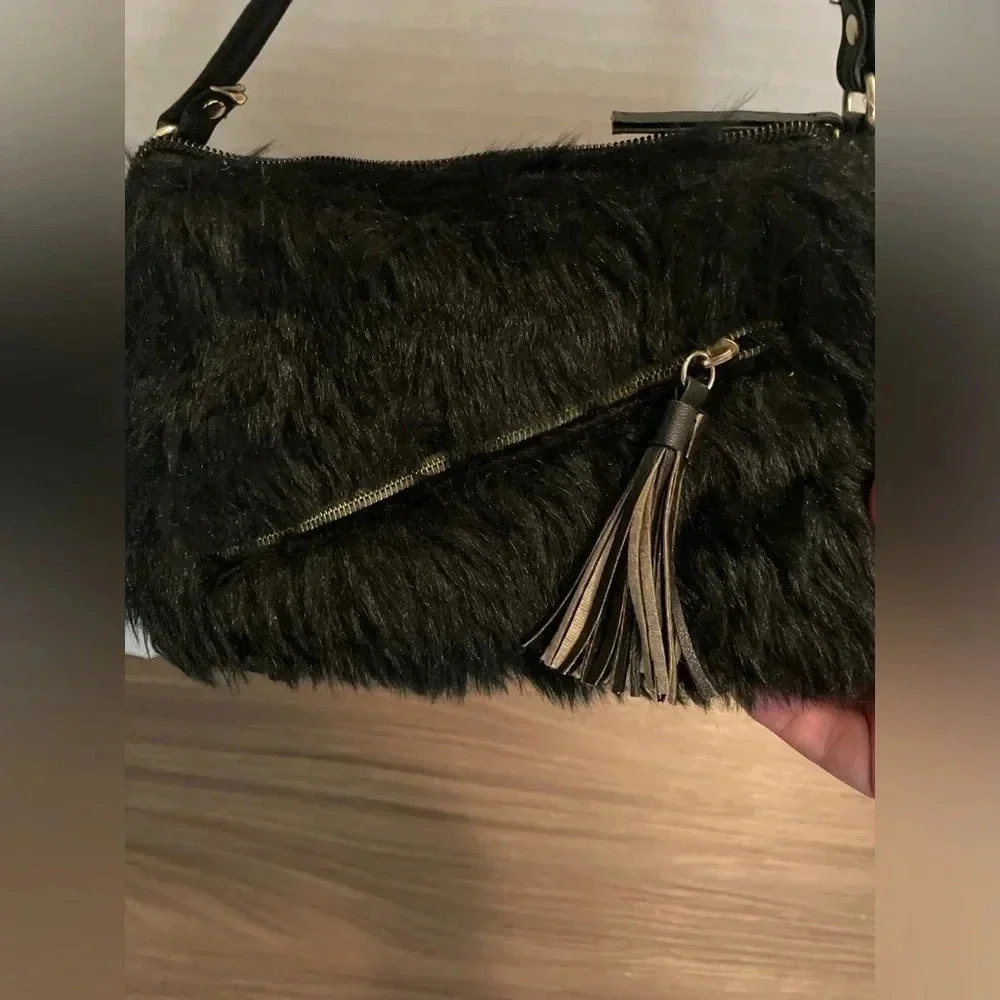 Rue 21 Y2K black faux fur crossbody small purse-NWT